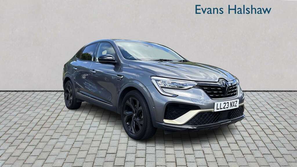 Renault Arkana 1.6 E-tech Full Hybrid 145 Engineered 202 Grey
