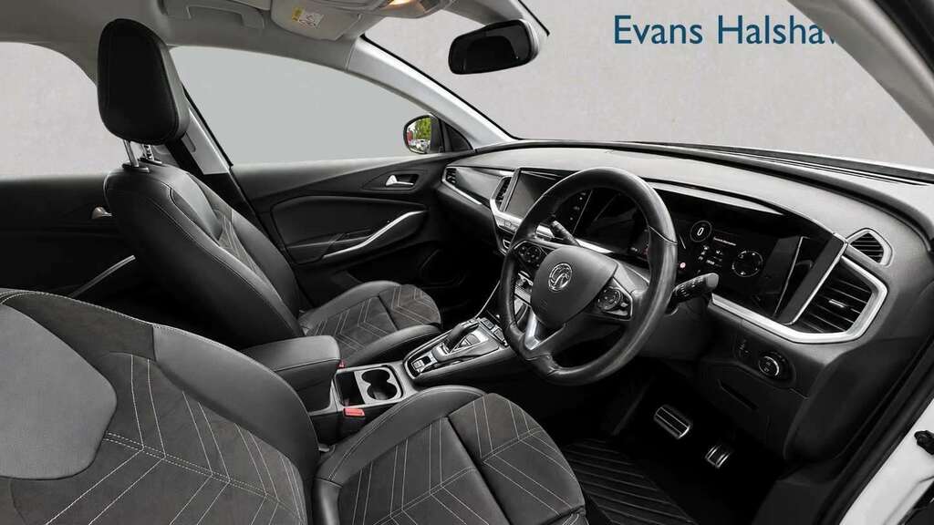 Vauxhall Grandland 1.2 Turbo Ultimate 2023 White #5