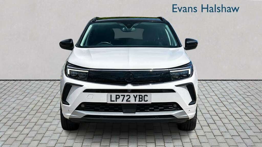 Vauxhall Grandland 1.2 Turbo Ultimate 2023 White #3