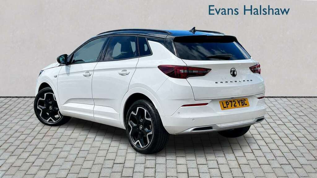 Vauxhall Grandland 1.2 Turbo Ultimate 2023 White #2
