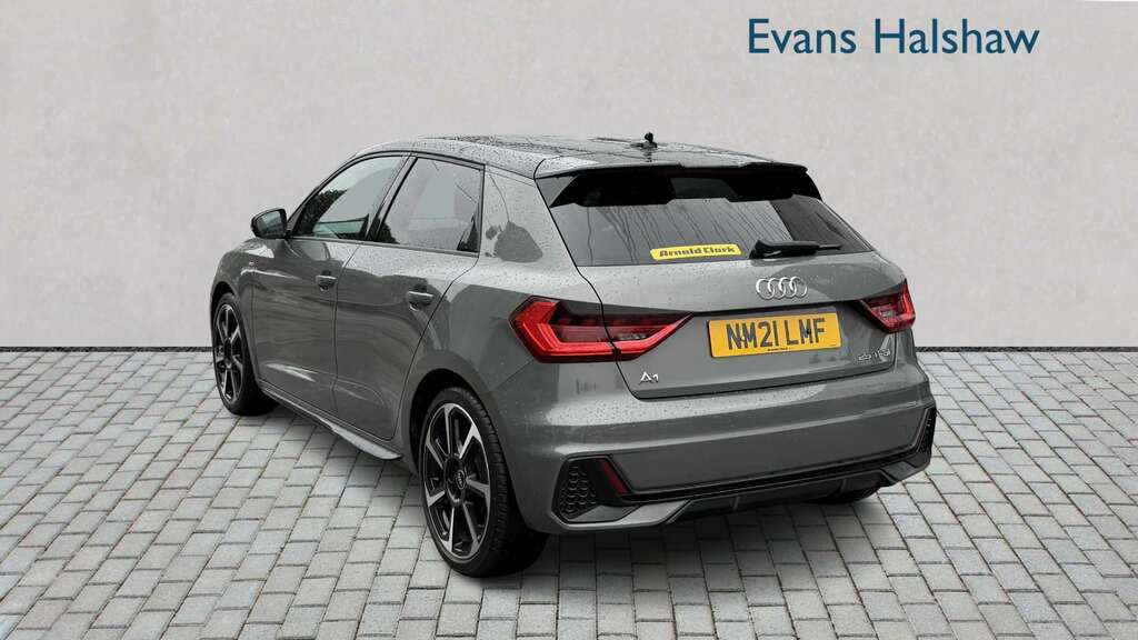 Audi A1 25 Tfsi Black Edition S Tronic 2021 NM21LMF Grey #3