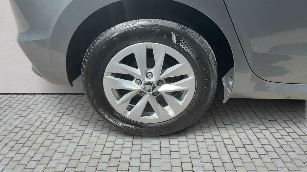 Skoda Fabia 1.0 Tsi 116 Se Edition Dsg 2026 GU26JXG Grey #6