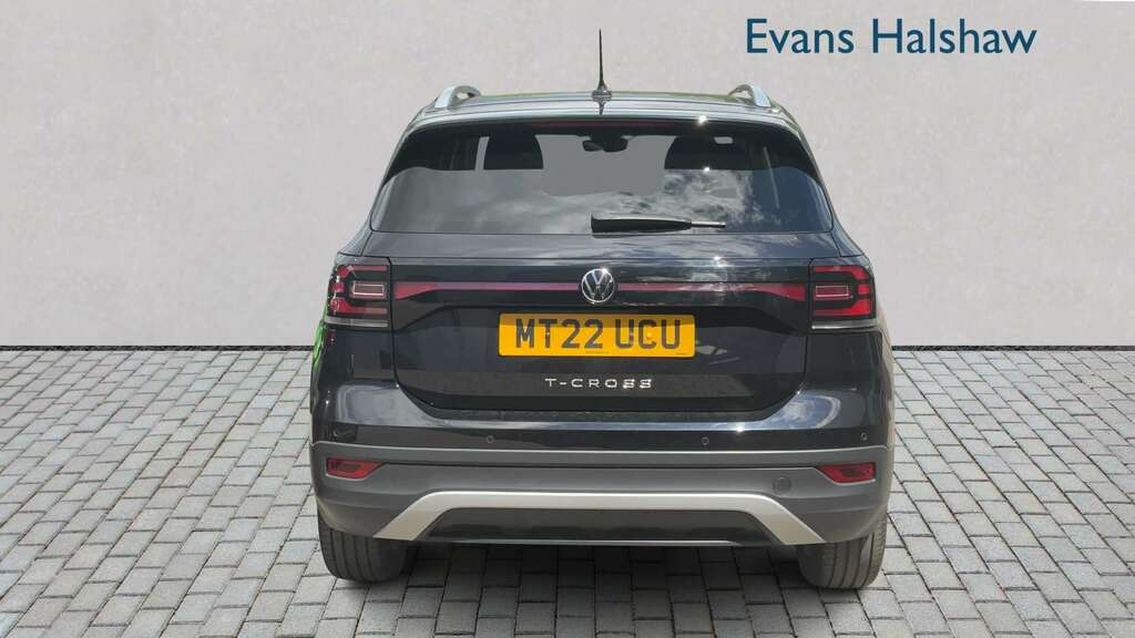 Volkswagen T-Cross 1.5 Tsi Evo Sel Dsg 2022 Black #4