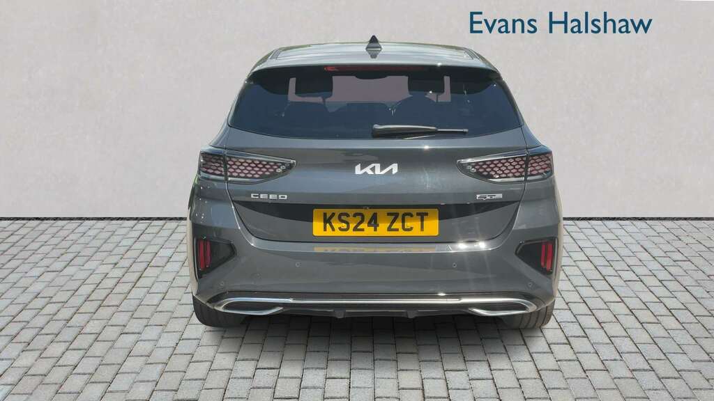 Kia Ceed 1.5T Gdi Isg Gt-line 2024 Grey #5