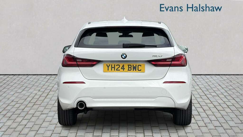 BMW 1 Series 116D Se Step Live Cockpit Professional YH24BWC White #5