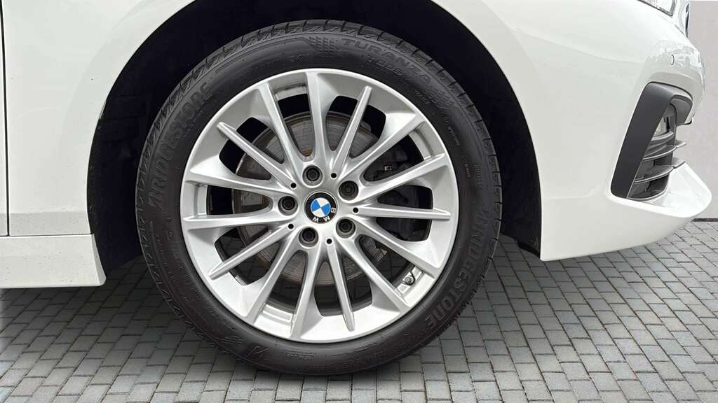 BMW 1 Series Se Blue #6