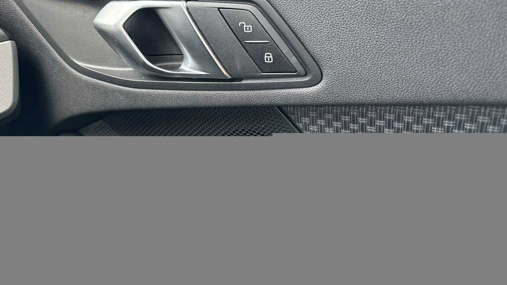 BMW 1 Series Se Blue #12