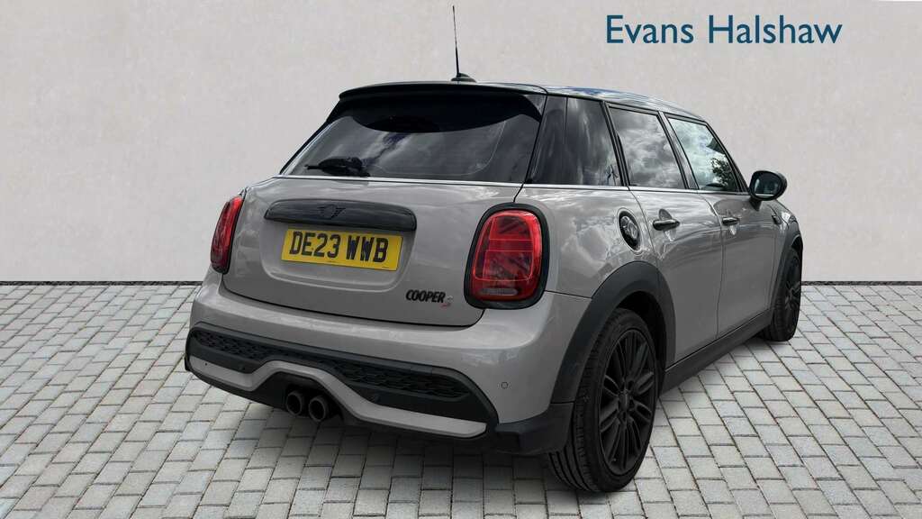 Mini Hatch 2.0 S Exclusive 2023 Grey #6