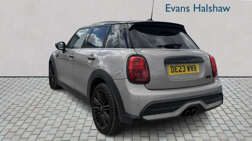 Mini Hatch 2.0 S Exclusive 2023 Grey #5
