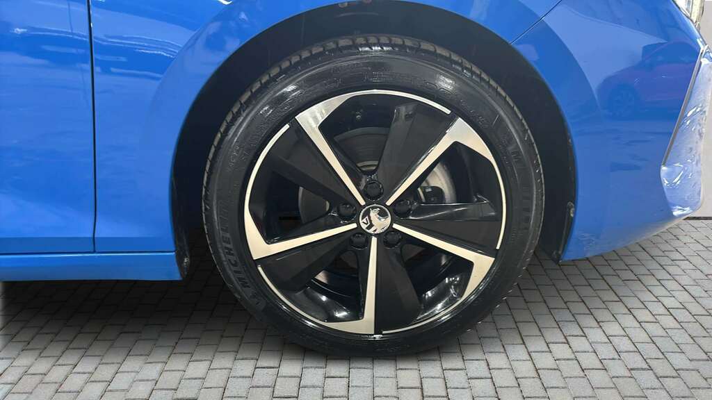 Vauxhall Astra 1.2 Turbo 130 Griffin 2026 KT26OSV Blue #4