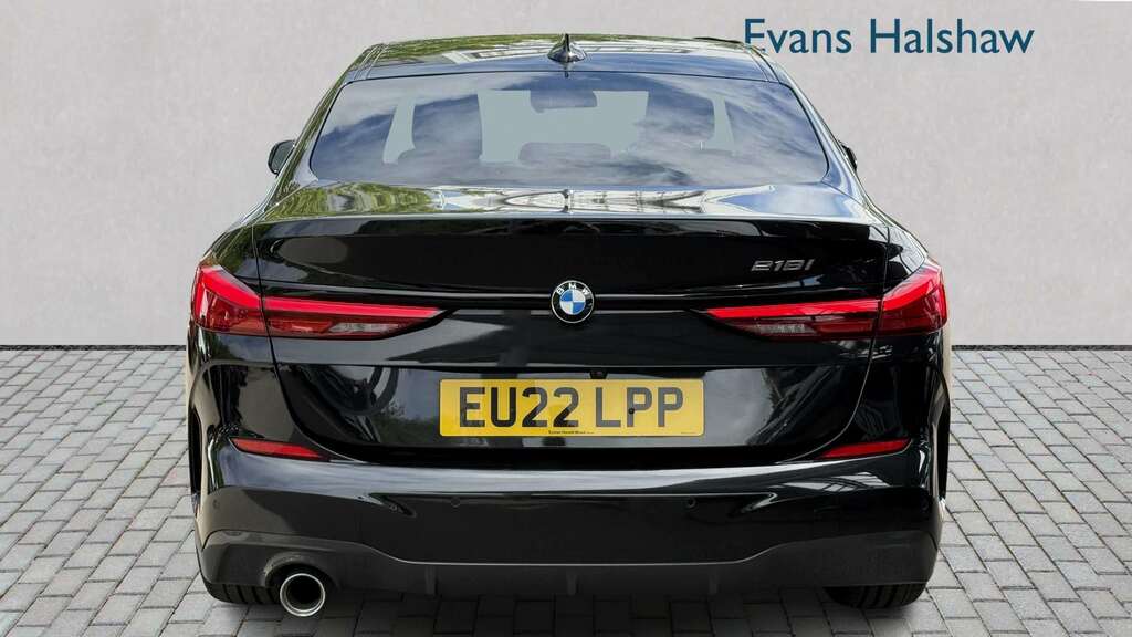BMW 2 Series 218I 136 M Sport Dct 2022 Black #5