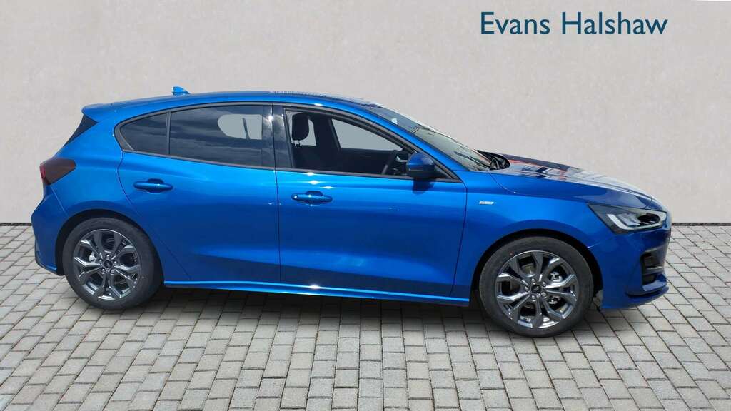 Ford Focus 1.0 Ecoboost Hybrid Mhev St-line 2026 CA26GWP Blue #3