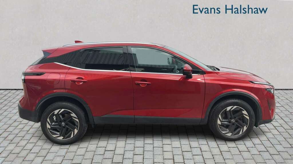 Nissan Qashqai 1.3 Dig-t Mh N-connecta 2025 DL25LNP Red #2