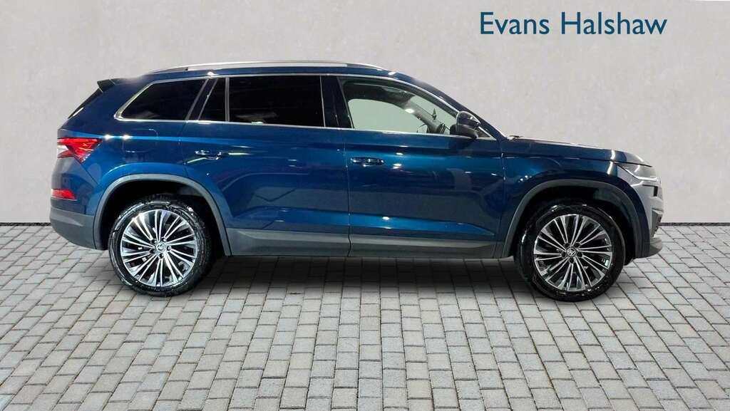 Skoda Kodiaq 1.5 Tsi Se L Executive Dsg 7 Seat 2023 Blue #5
