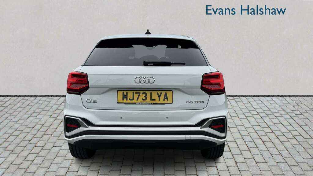 Audi Q2 35 Tfsi S Line 2023 MJ73LYA White #5