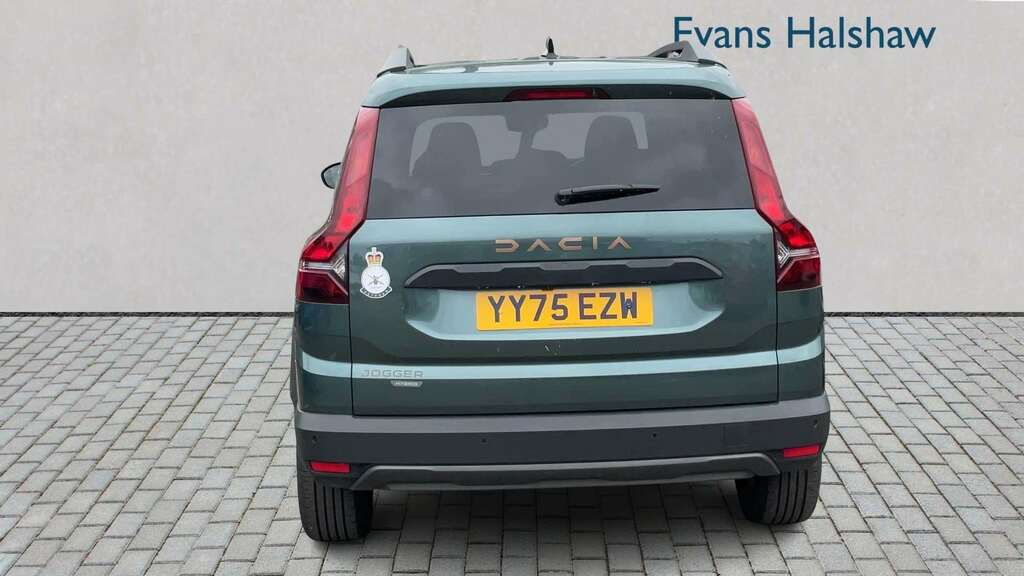 Dacia Jogger 1.6 Hev Extreme 2025 Green #3