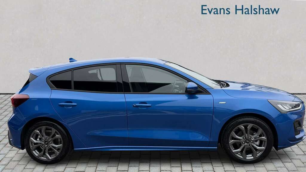 Ford Focus 1.0 Ecoboost Hybrid Mhev 155 St-line 2026 Blue