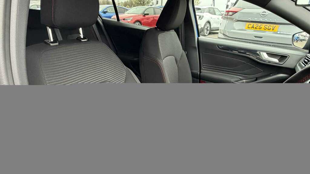 Ford Focus 1.0 Ecoboost Hybrid Mhev 155 St-line 2026 NU26YZZ Blue #4
