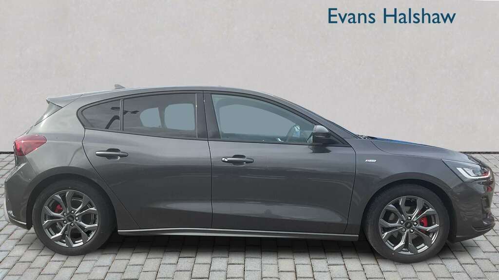 Ford Focus 1.0 Ecoboost Hybrid Mhev 155 St-line 2026 #6