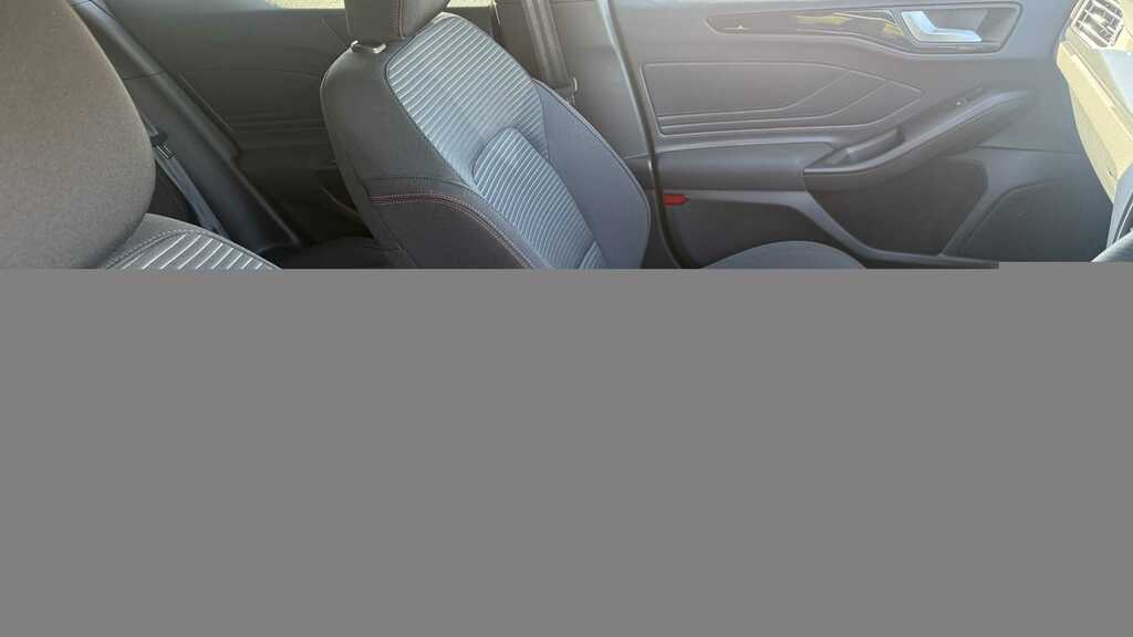 Ford Focus 1.0 Ecoboost Hybrid Mhev 155 St-line 2026 Silver #5
