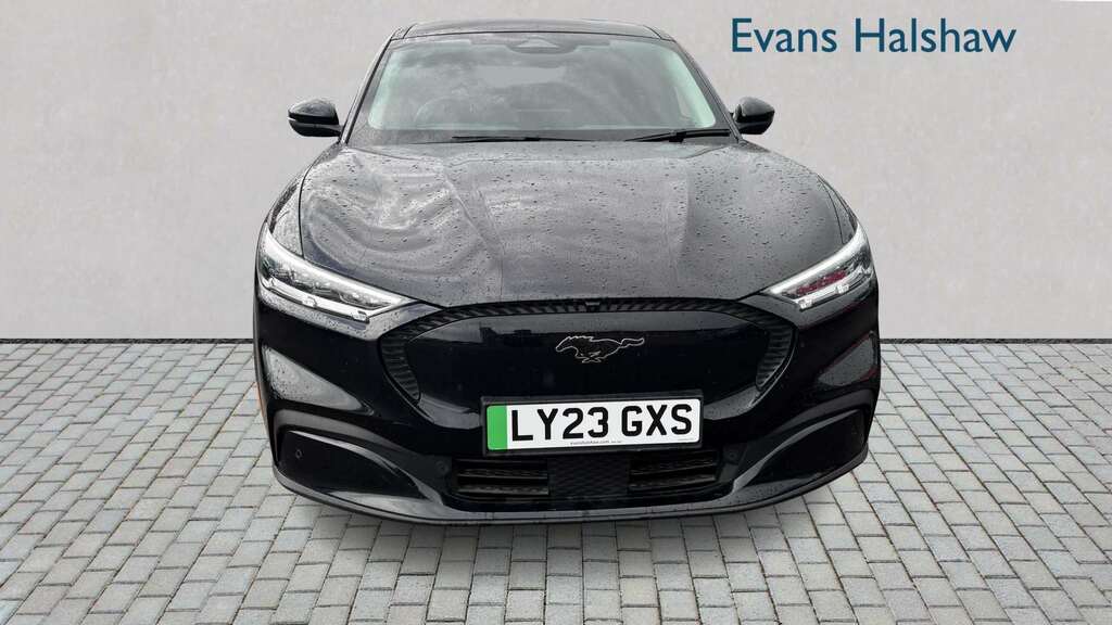 Ford Mustang Mach-E 198Kw Standard Range 70Kwh Rwd 2023 Black #4