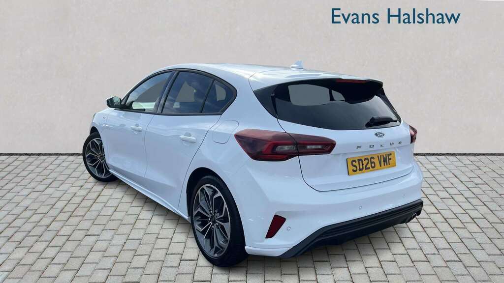 Ford Focus 1.0 Ecoboost Hybrid Mhev 155 St-line X 20 White #2
