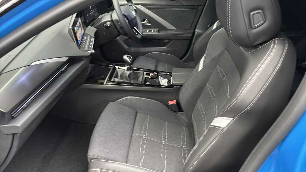 Vauxhall Astra Astra White #14