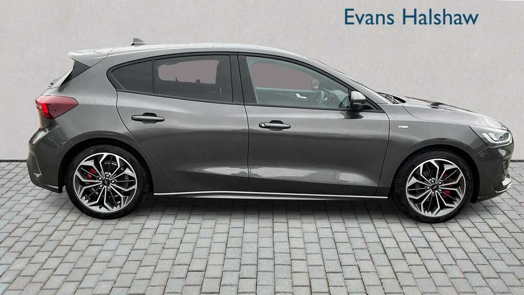 Ford Focus 1.0 Ecoboost Hybrid Mhev 155 St-line X 20 FV26EYW Grey