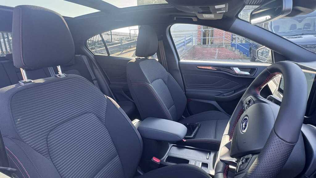 Ford Focus 1.0 Ecoboost Hybrid Mhev 155 St-line X 20 FV26EWX Black #6
