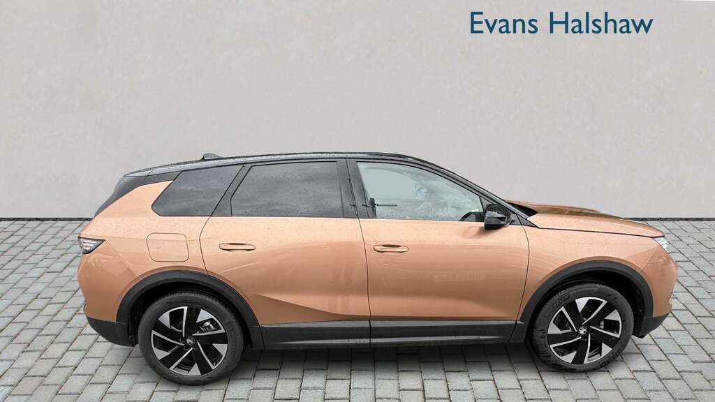 Vauxhall Grandland 1.2 Hybrid 136 Ultimate E-dct6 Pan Roof 20 Brown #3