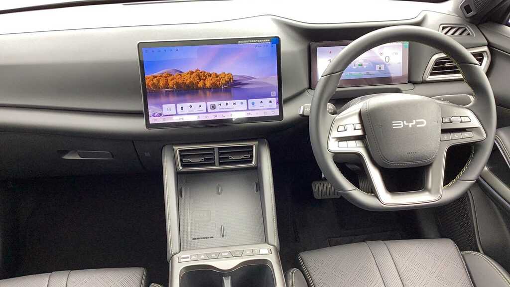 Byd Atto 2 51.1Kwh Boost Suv Green #8