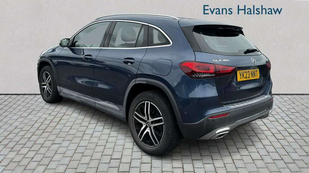 Mercedes-Benz GLA Class 180 Sport Executive 2023 YK23NNT Blue #5