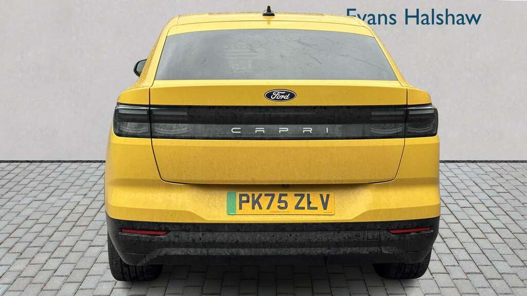 Ford Capri 210Kw Select 77Kwh 2025 Yellow #4