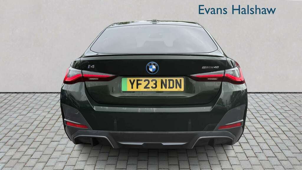 BMW i4 250Kw Edrive40 M Sport 83.9Kwh 2023 Green #4