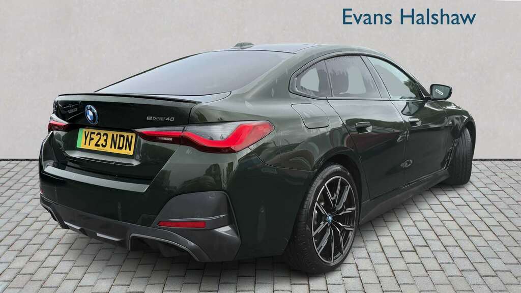 BMW i4 250Kw Edrive40 M Sport 83.9Kwh 2023 Green #3