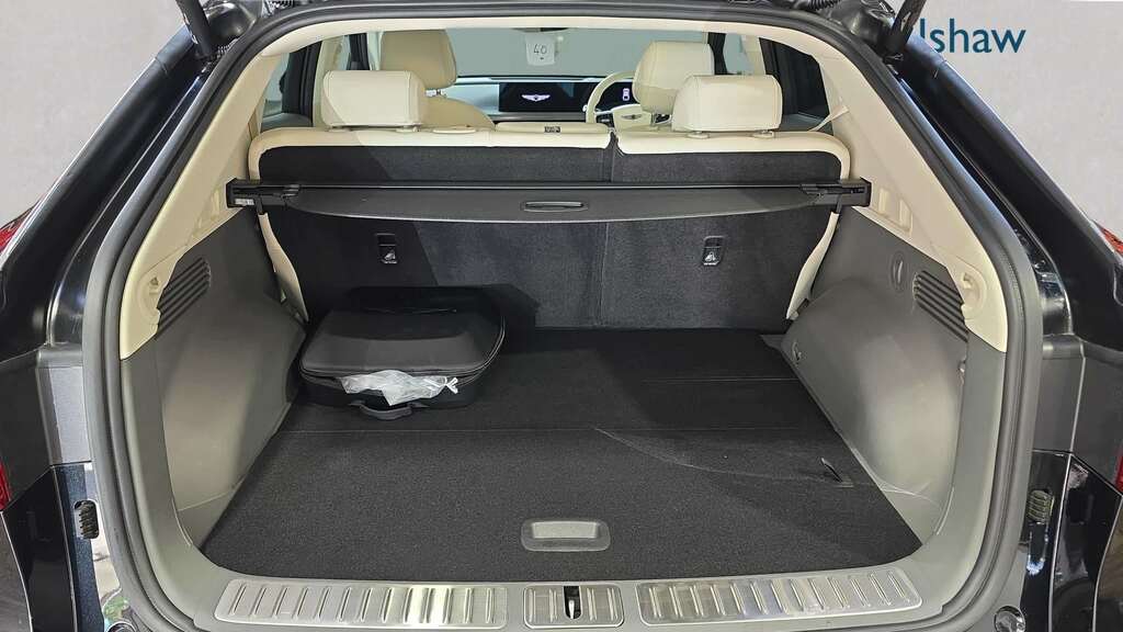 Genesis GV60 168Kw Pure 84Kwh 2025 Black #4