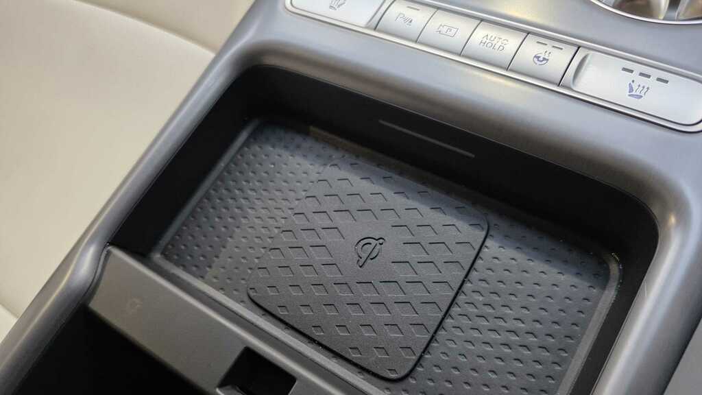 Genesis GV60 Premium Red #15