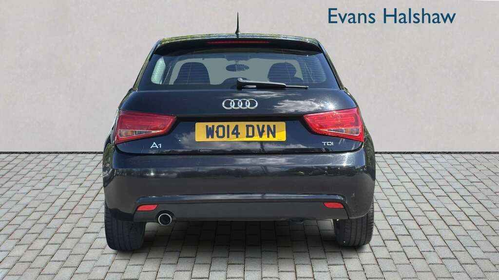 Audi A1 1.6 Tdi Sport 2014 Black #5