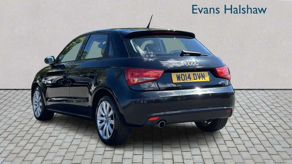 Audi A1 1.6 Tdi Sport 2014 Black #2