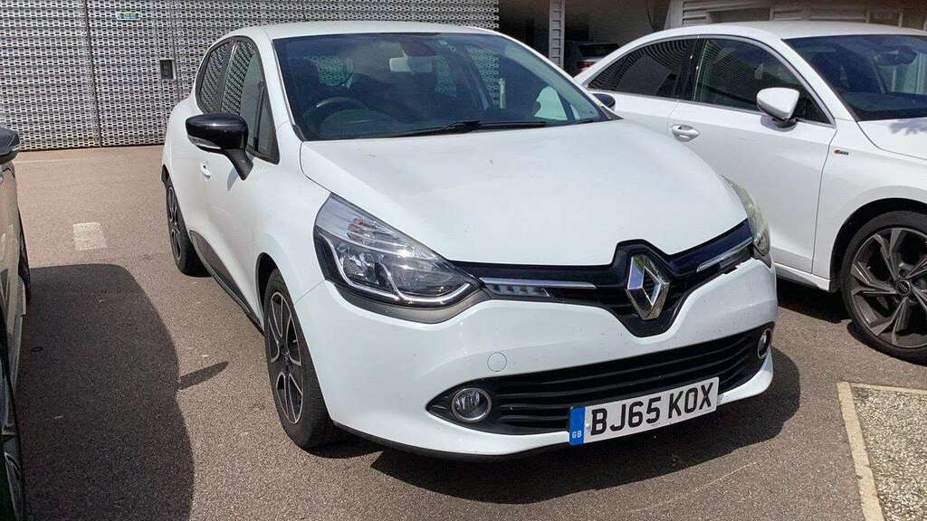 Renault Clio 1.2 16V Dynamique Nav 2015 White