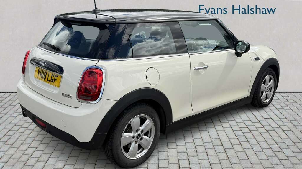 Mini Hatch 1.5 Cooper II 2018 White #5