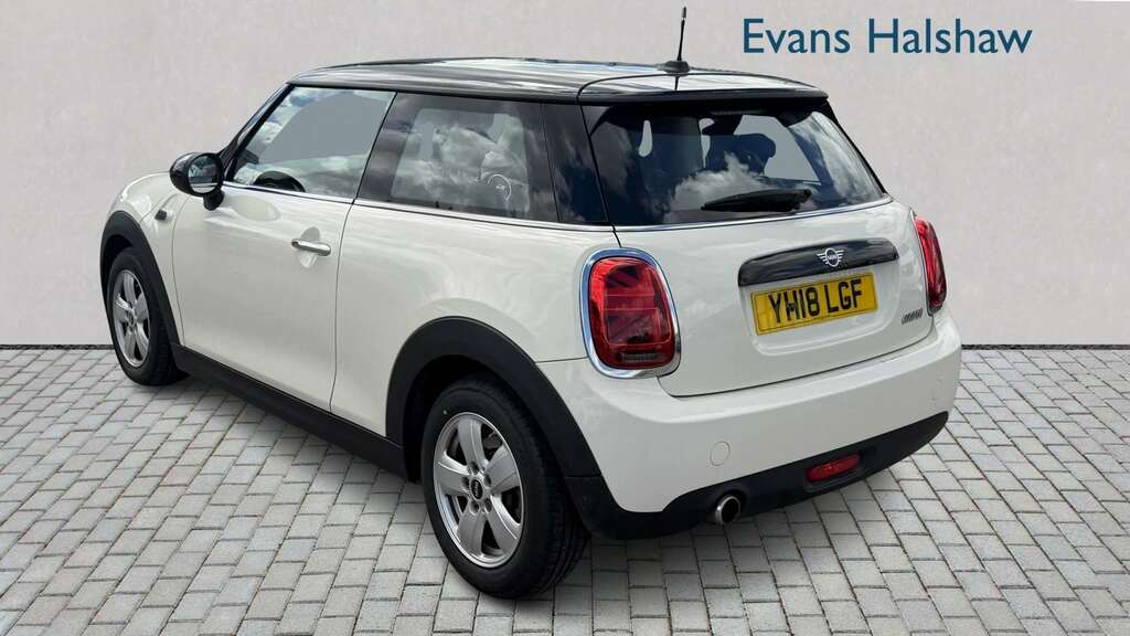 Mini Hatch 1.5 Cooper II 2018 White #3