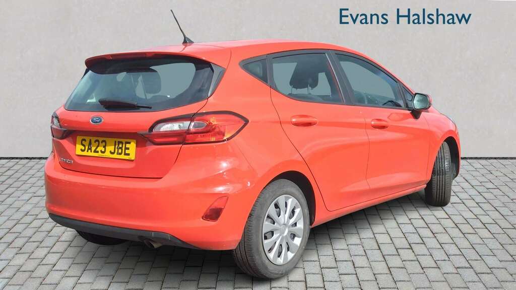 Ford Fiesta 1.1 Trend 2023 Red #5