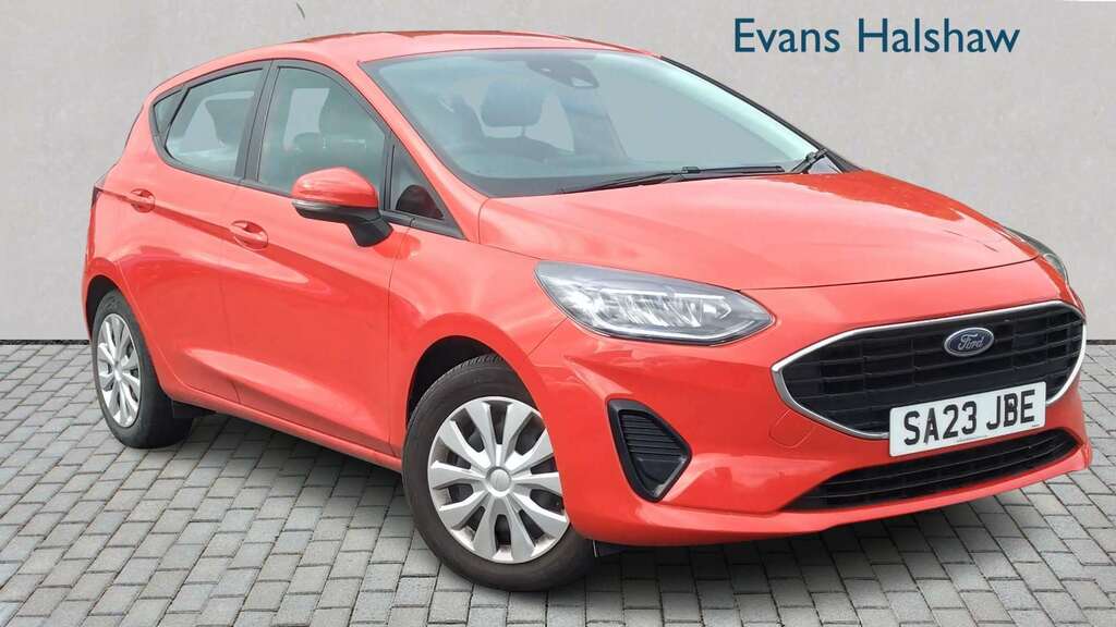 Ford Fiesta 1.1 Trend 2023 Red