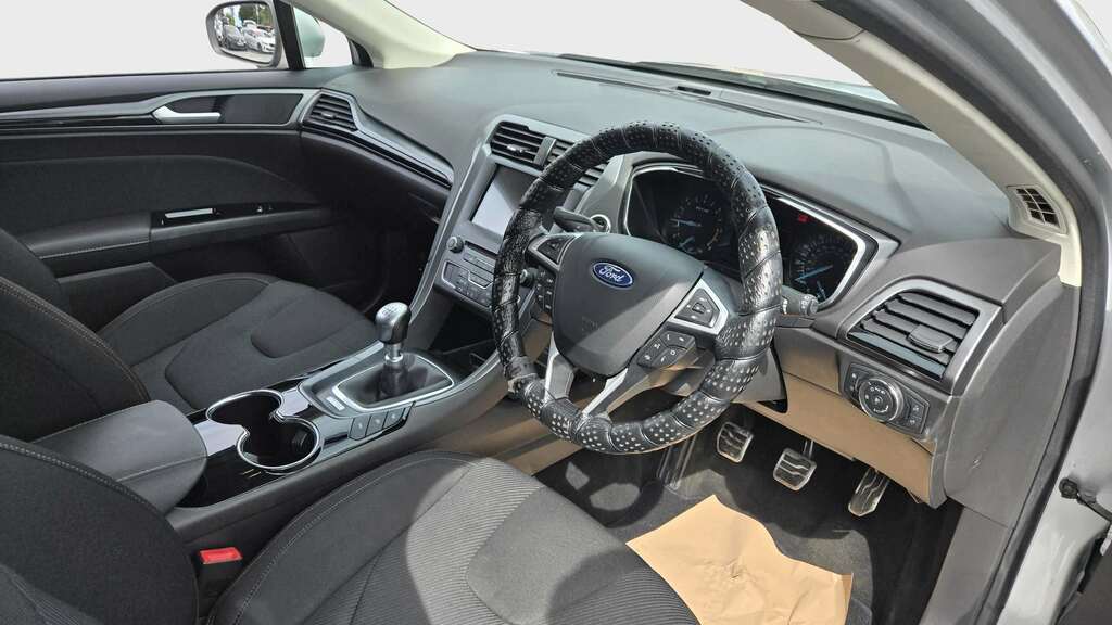 Ford Mondeo 2.0 Tdci St-line 2017 Silver #6