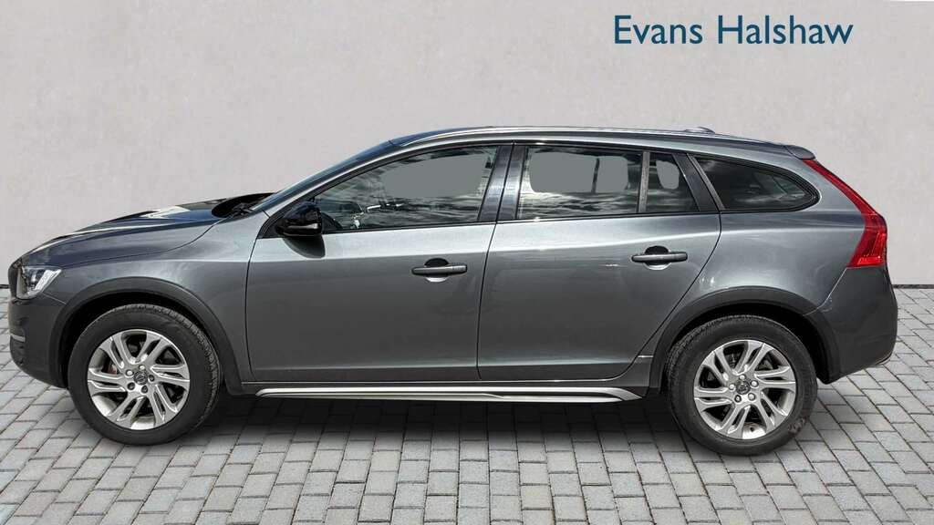 Volvo V60 Cross Country D3 150 Cross Country Se Nav Geartronic 2016 Grey #4
