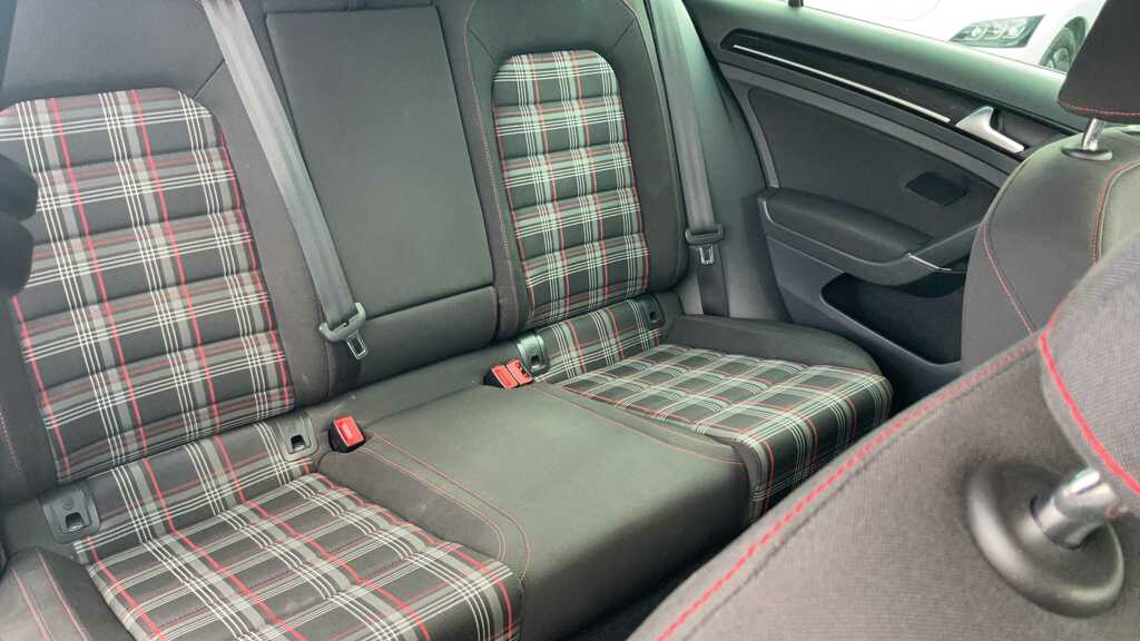 Volkswagen Golf 1.4 Tsi Bluemotion Tech Match Edition Hatchback Red #8