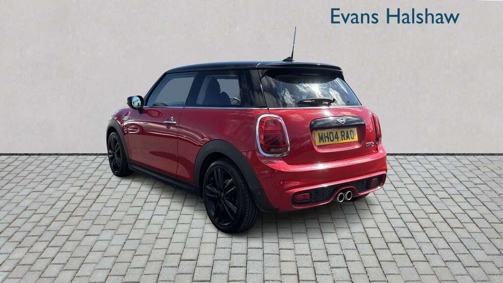 Mini Hatch 2.0 Cooper S Classic II 2020 Red #2