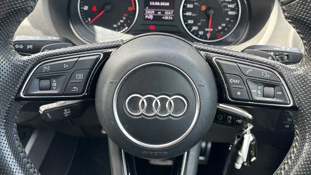 Audi Q2 Tfsi Sport White #12