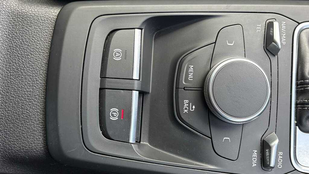 Audi Q2 Tfsi Sport White #14